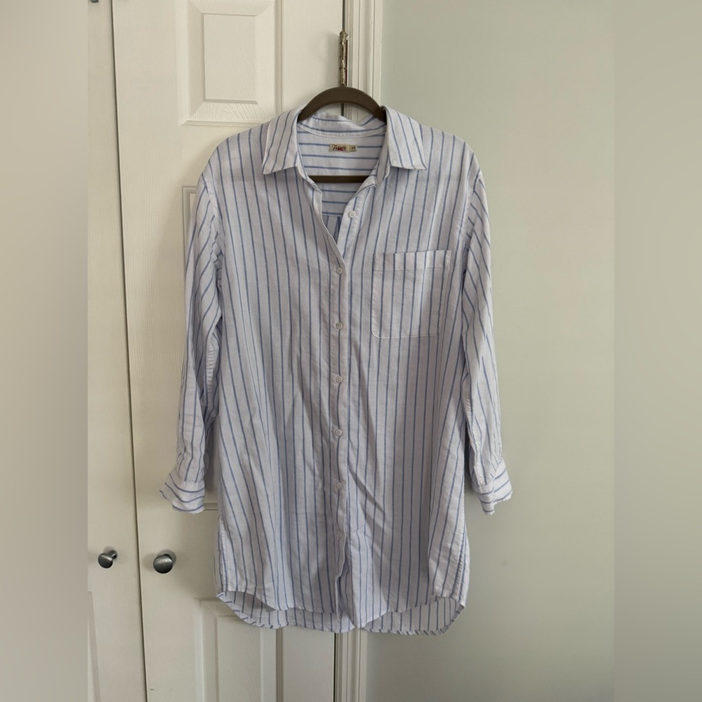 Faherty White and Blue Striped Casual Shirtdress
